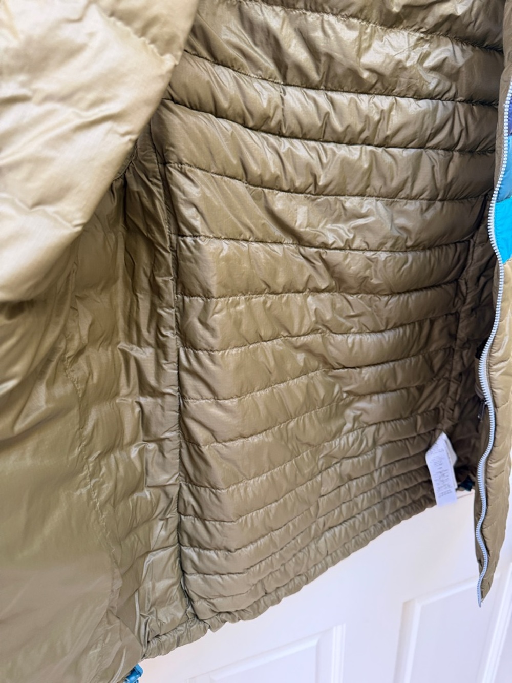 Cotopaxi Fuego Down Vest Mens Small - Picture 5 of 8